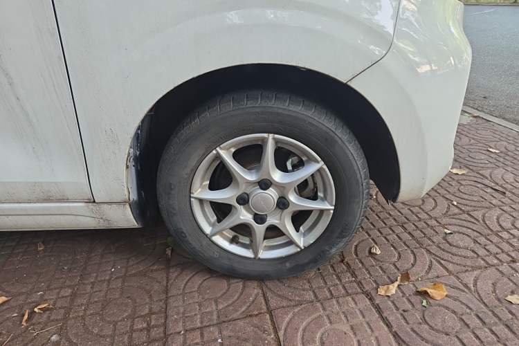 Used Roewe Clever 2022 311km QiQi BoBo Edition Exterior 4