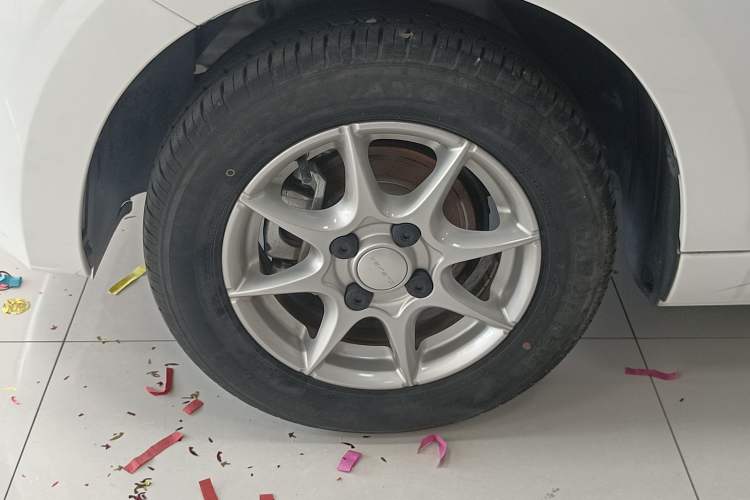 Used Roewe Clever 2022 311km QiQi BoBo Edition Exterior 4