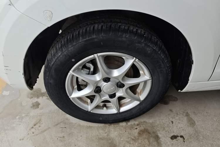 Used Roewe Clever 2022 311km QiQi BoBo Edition Exterior 4