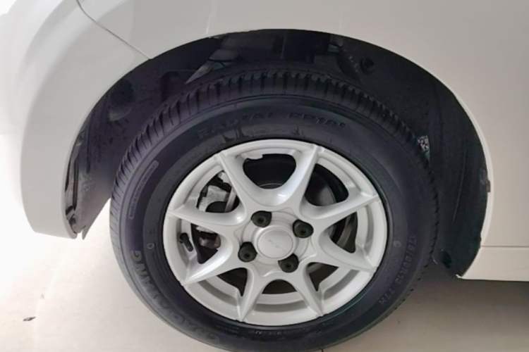Used Roewe Clever 2022 311km QiQi BoBo Edition Exterior 4