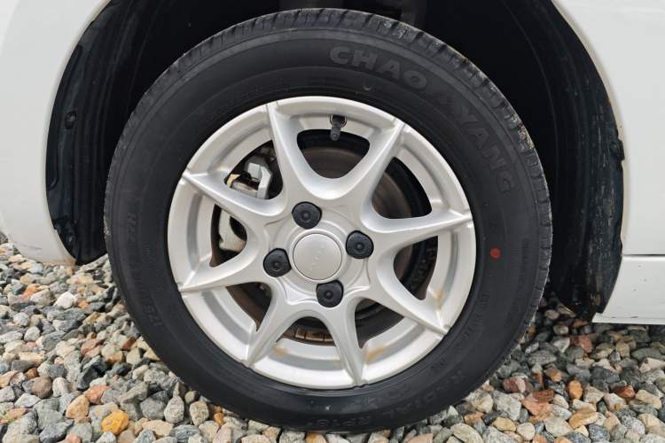 Used Roewe Clever 2022 311km QiQi BoBo Edition Exterior 4
