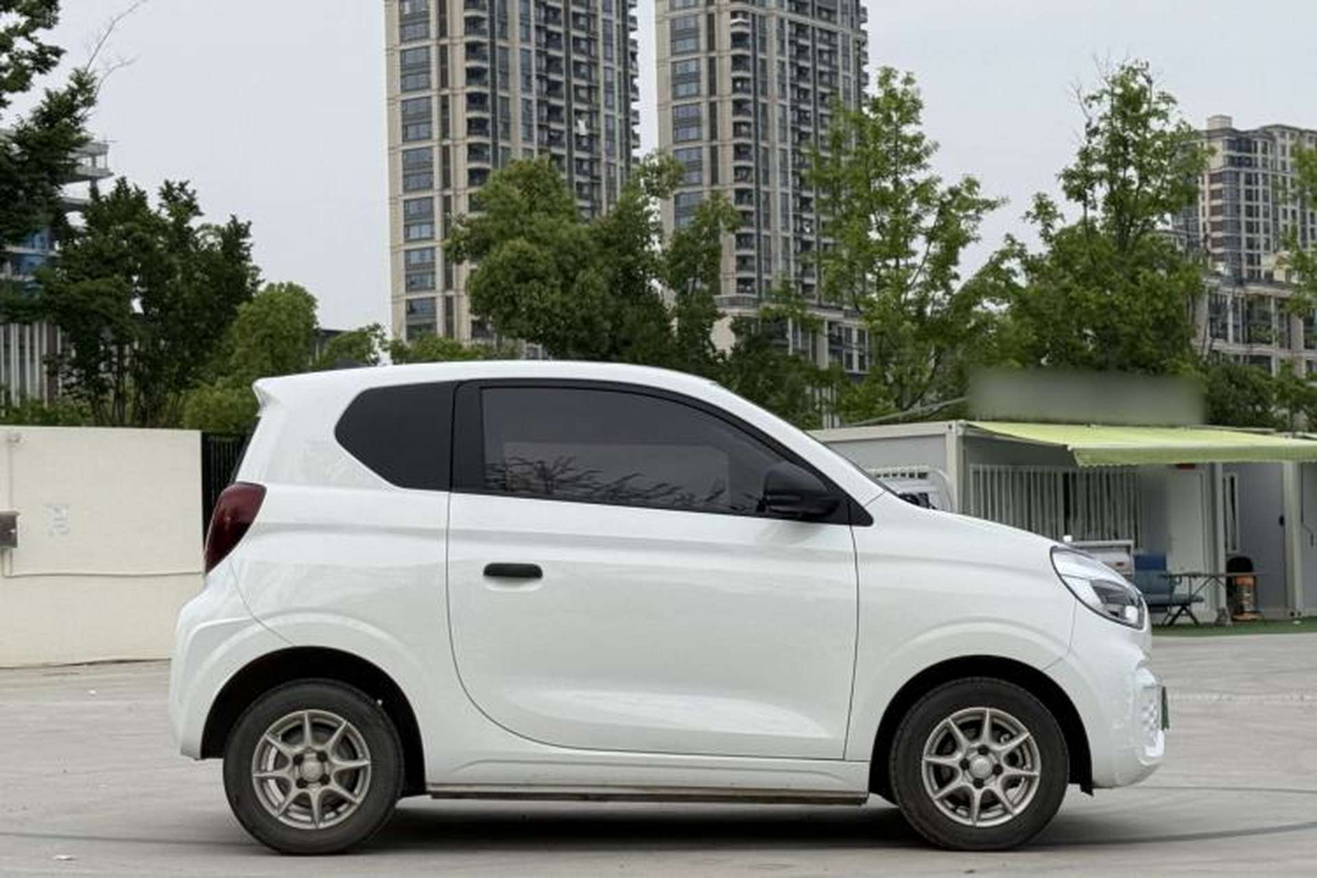 Used Roewe Clever 2022 311km QiQi BoBo Edition Exterior 5