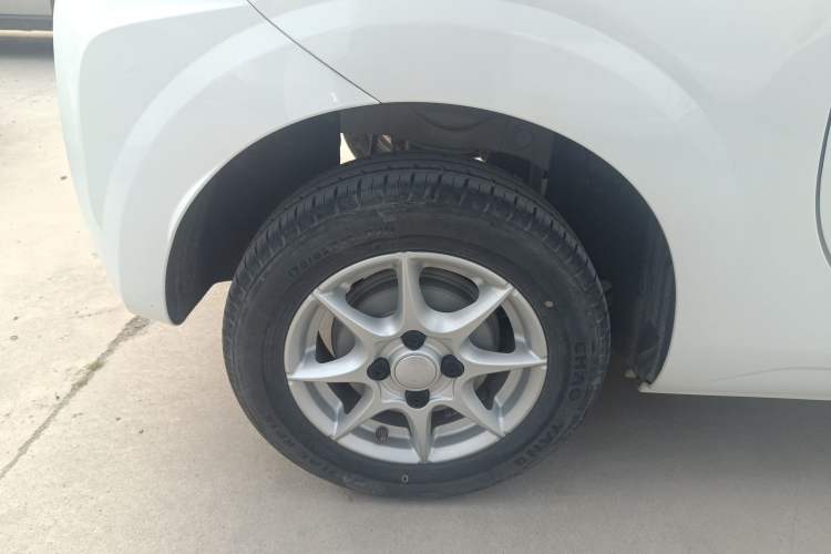 Used Roewe Clever 2022 311km QiQi BoBo Edition Exterior 5