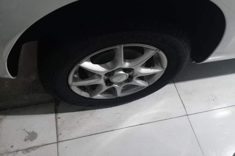 Used Roewe Clever 2022 311km QiQi BoBo Edition Exterior 5