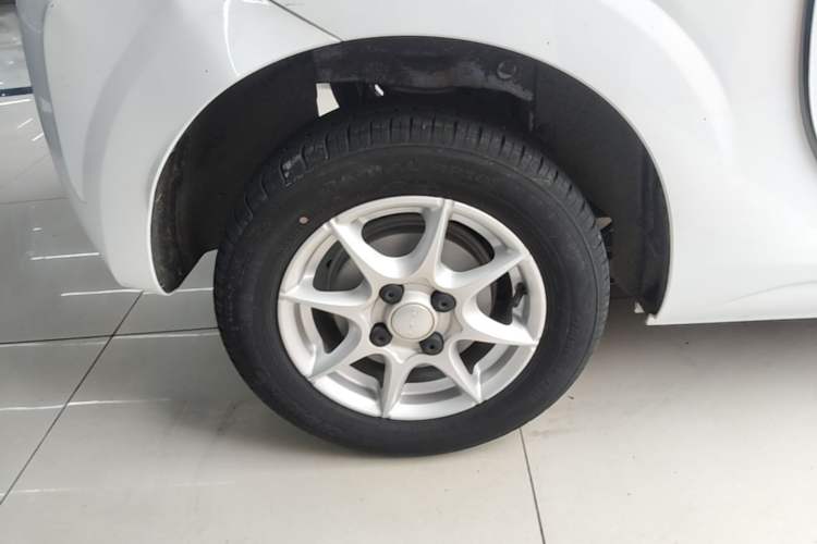 Used Roewe Clever 2022 311km QiQi BoBo Edition Exterior 5