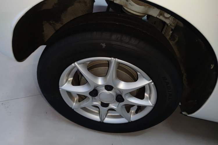 Used Roewe Clever 2022 311km QiQi BoBo Edition Exterior 5