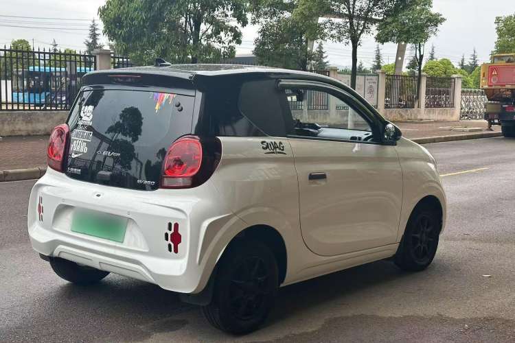 Used Roewe Clever 2022 311km QiQi BoBo Edition Exterior 5