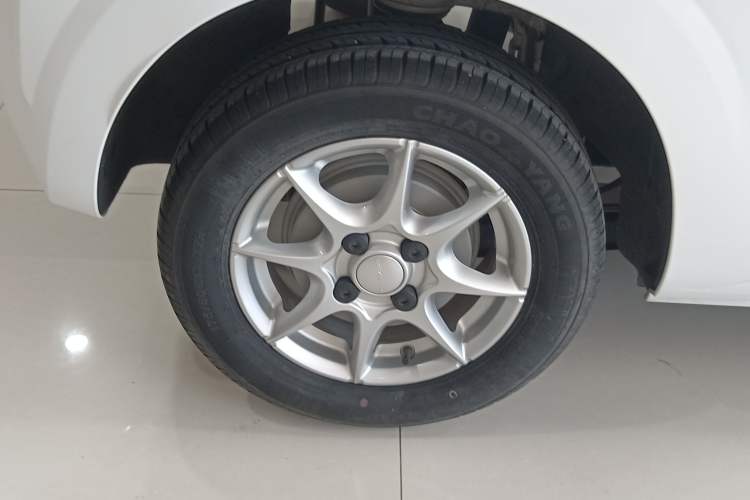 Used Roewe Clever 2022 311km QiQi BoBo Edition Exterior 5