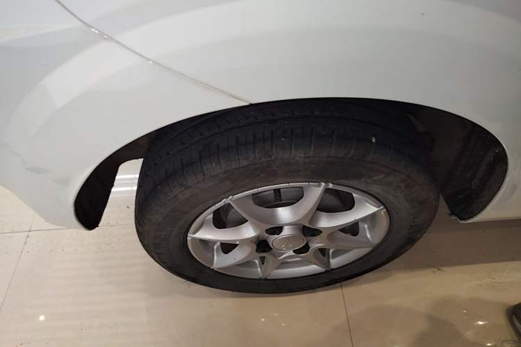 Used Roewe Clever 2022 311km QiQi BoBo Edition Exterior 5