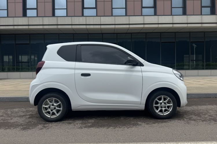 Used Roewe Clever 2022 311km QiQi BoBo Edition Exterior 6