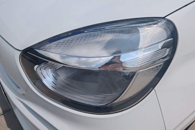 Used Roewe Clever 2022 311km QiQi BoBo Edition Exterior 6