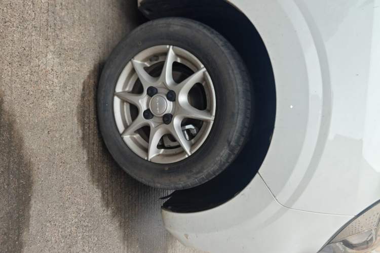Used Roewe Clever 2022 311km QiQi BoBo Edition Exterior 7
