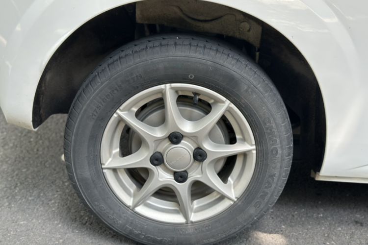 Used Roewe Clever 2022 311km QiQi BoBo Edition Exterior 7