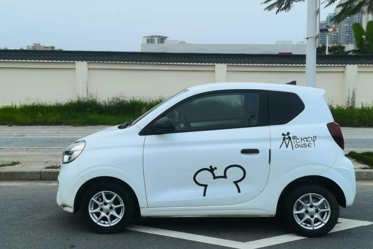 Used Roewe Clever 2022 311km QiQi BoBo Edition Exterior 8