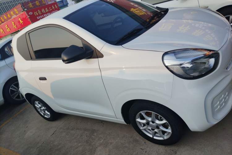 Used Roewe Clever 2022 311km QiQi BoBo Edition Exterior 9