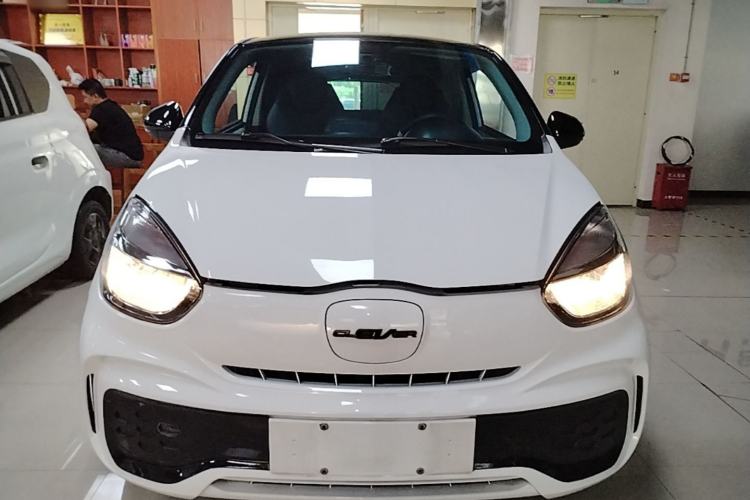 Used Roewe Clever 2022 311km QiQi BoBo Edition Front