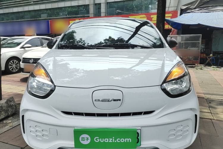 Used Roewe Clever 2022 311km QiQi BoBo Edition Front