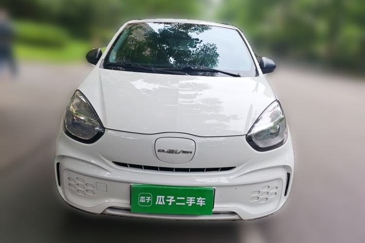 Used Roewe Clever 2022 311km QiQi BoBo Edition Front