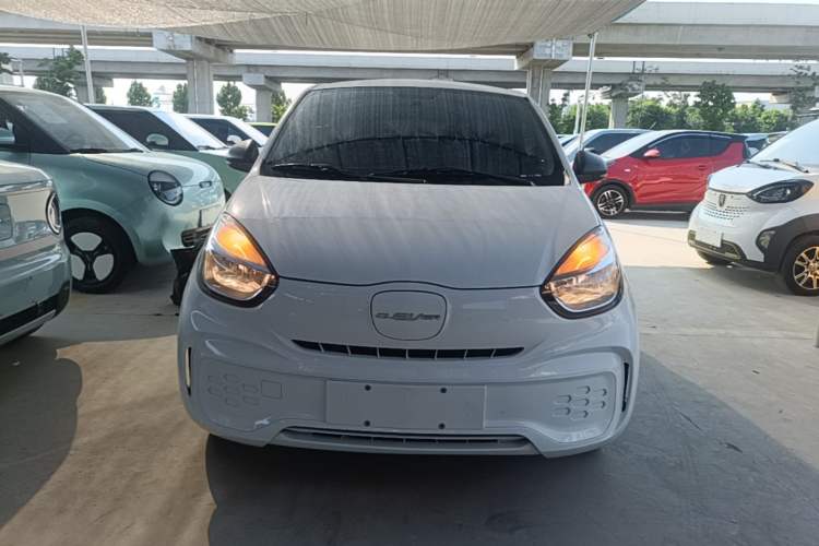Used Roewe Clever 2022 311km QiQi BoBo Edition Front