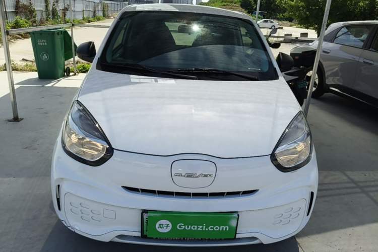 Used Roewe Clever 2022 311km QiQi BoBo Edition Front