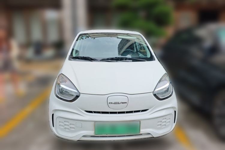 Used Roewe Clever 2022 311km QiQi BoBo Edition Front