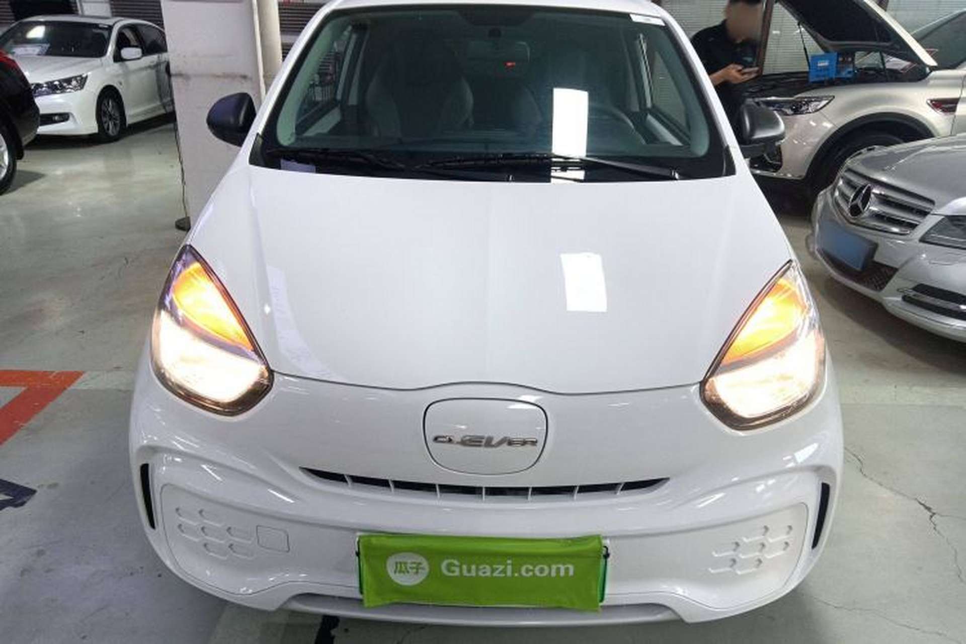 Used Roewe Clever 2022 311km QiQi BoBo Edition Front