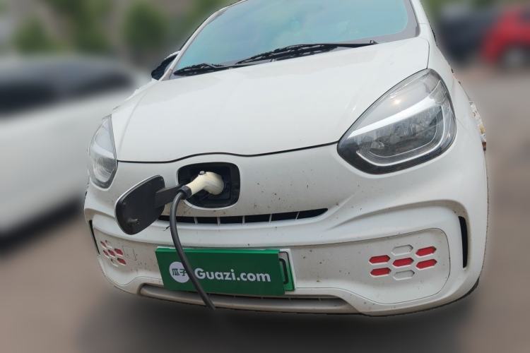 Used Roewe Clever 2022 311km QiQi BoBo Edition Front