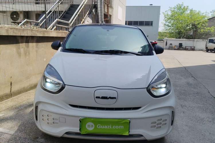 Used Roewe Clever 2022 311km QiQi BoBo Edition Front