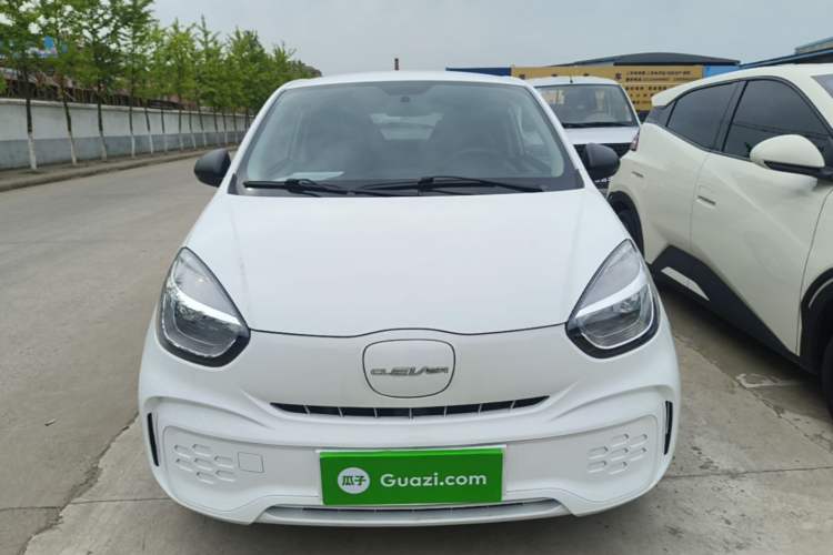 Used Roewe Clever 2022 311km QiQi BoBo Edition Front