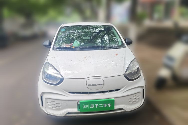 Used Roewe Clever 2022 311km QiQi BoBo Edition Front