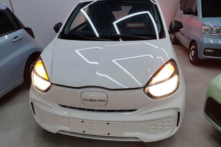 Used Roewe Clever 2022 311km QiQi BoBo Edition Front