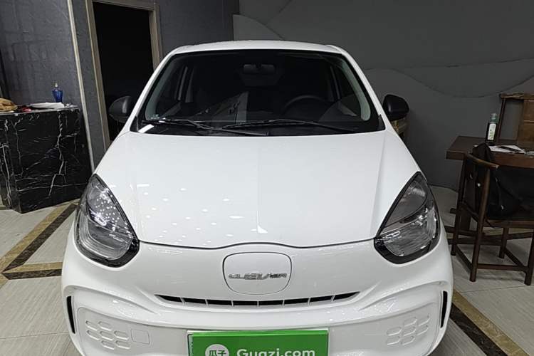 Used Roewe Clever 2022 311km QiQi BoBo Edition Front