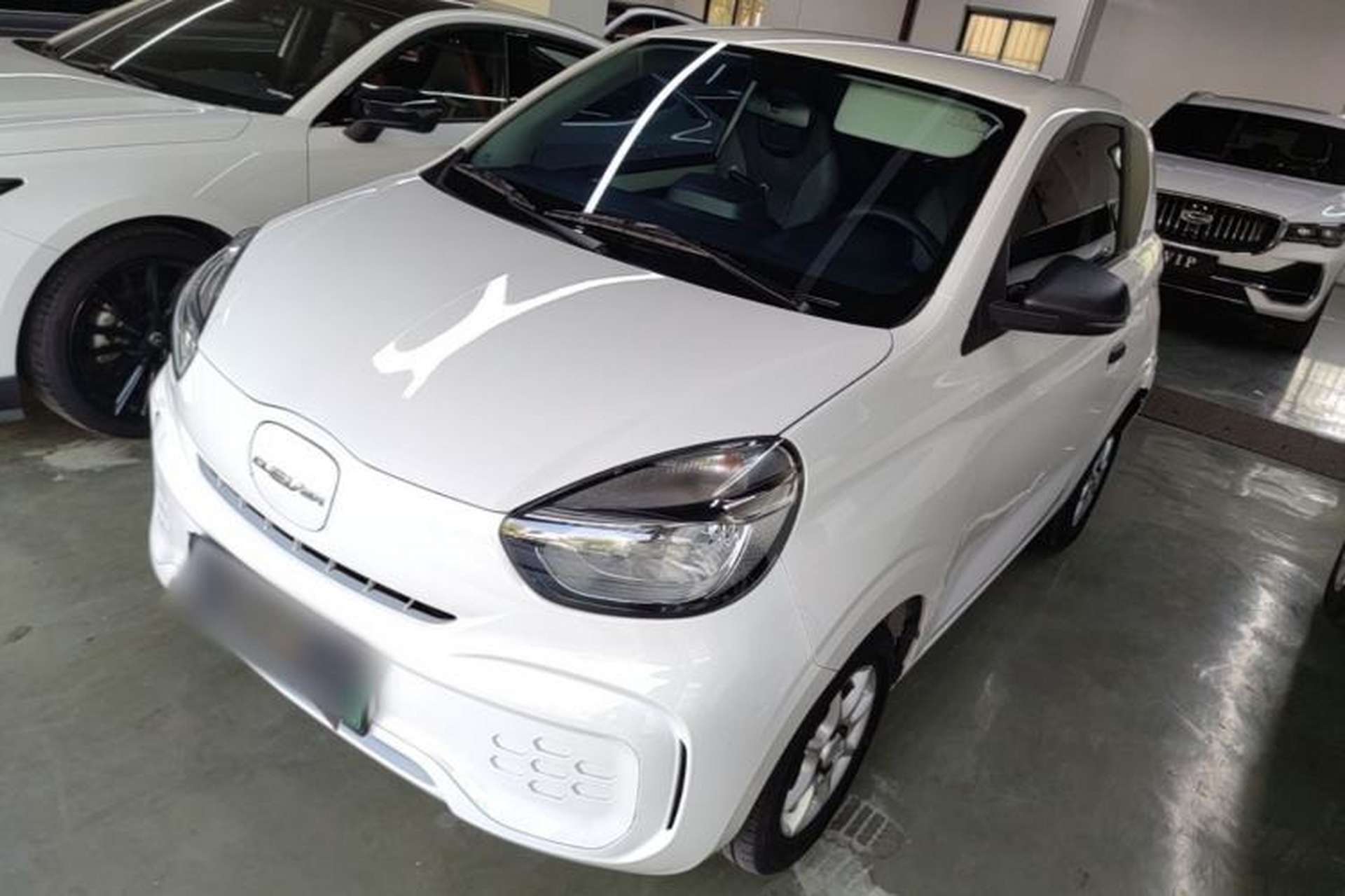 Used Roewe Clever 2022 311km QiQi BoBo Edition Front Left 45 Deg
