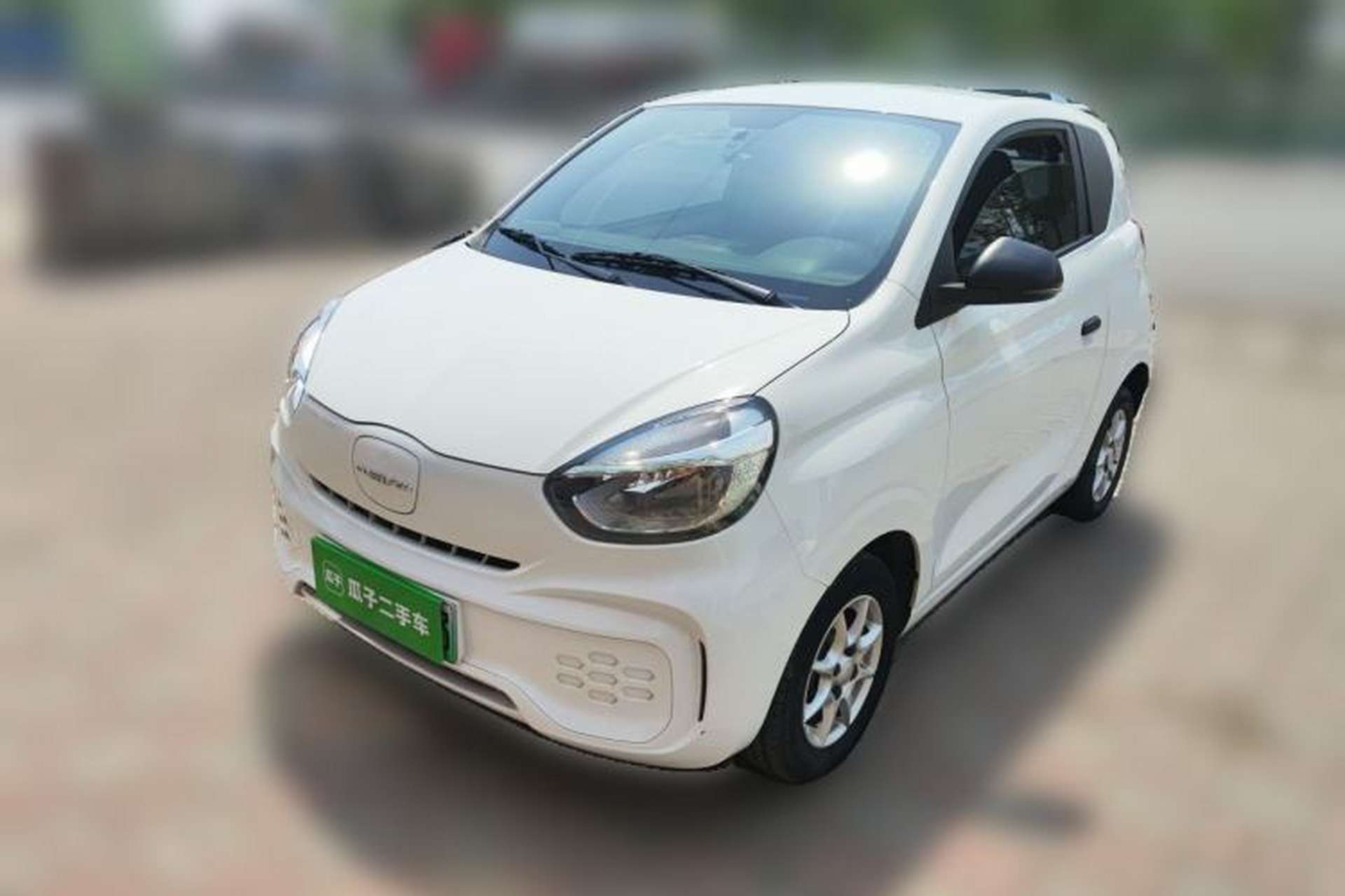 Used Roewe Clever 2022 311km QiQi BoBo Edition Front Left 45 Deg