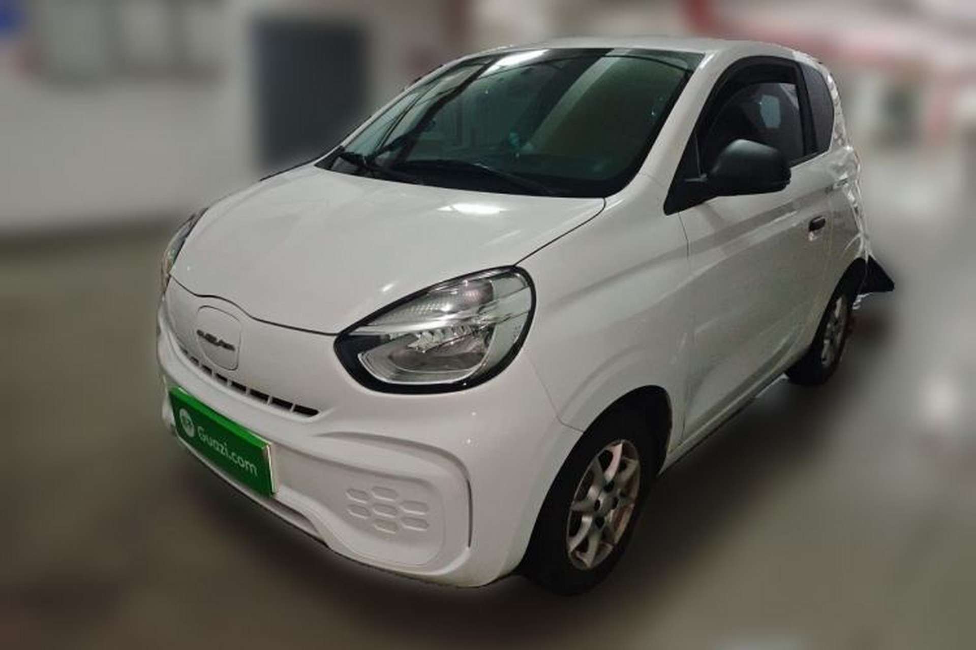 Used Roewe Clever 2022 311km QiQi BoBo Edition Front Left 45 Deg