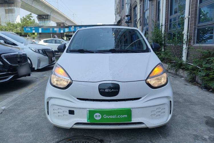 Used Roewe Clever 2022 311km QiQi BoBo Edition Front
