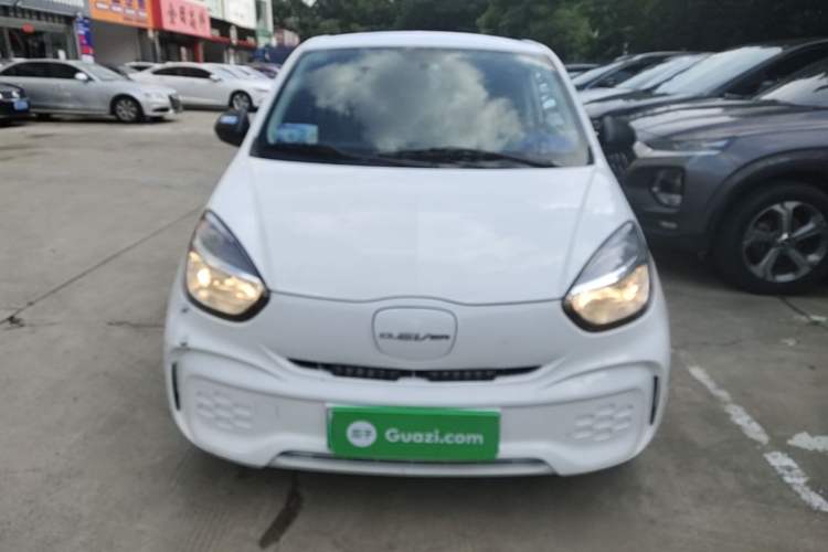 Used Roewe Clever 2022 311km QiQi BoBo Edition Front