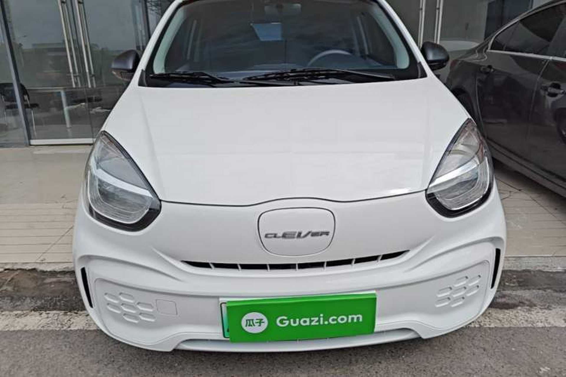 Used Roewe Clever 2022 311km QiQi BoBo Edition Front