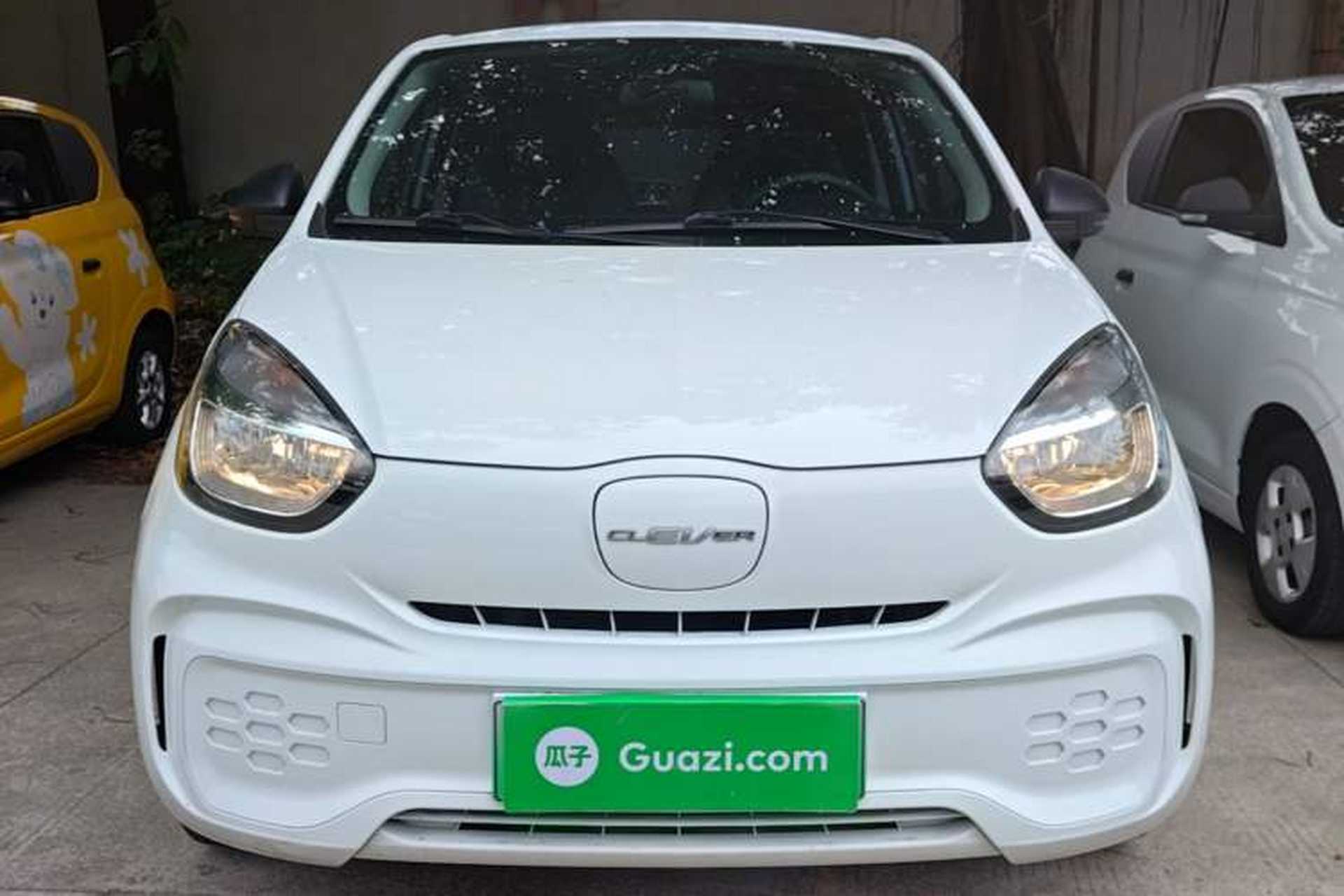 Used Roewe Clever 2022 311km QiQi BoBo Edition Front