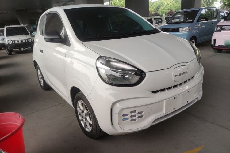 Used Roewe Clever 2022 311km QiQi BoBo Edition Front Right 45 Deg