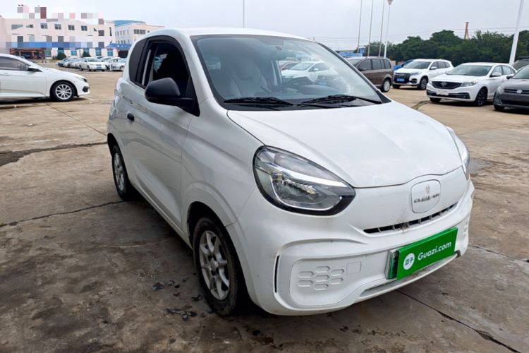 Used Roewe Clever 2022 311km QiQi BoBo Edition Front Right 45 Deg
