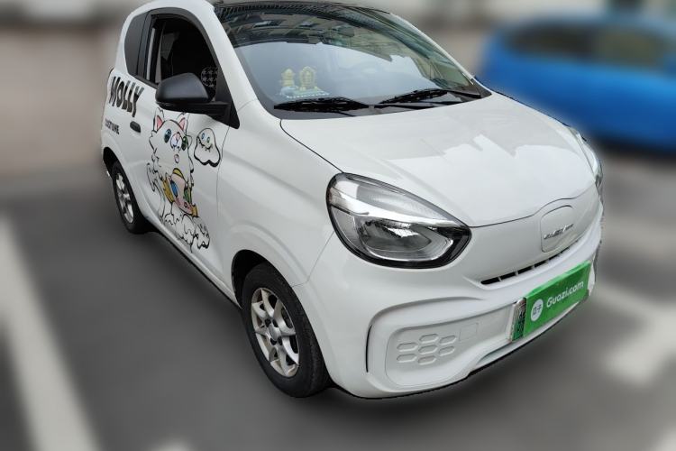 Used Roewe Clever 2022 311km QiQi BoBo Edition Front Right 45 Deg
