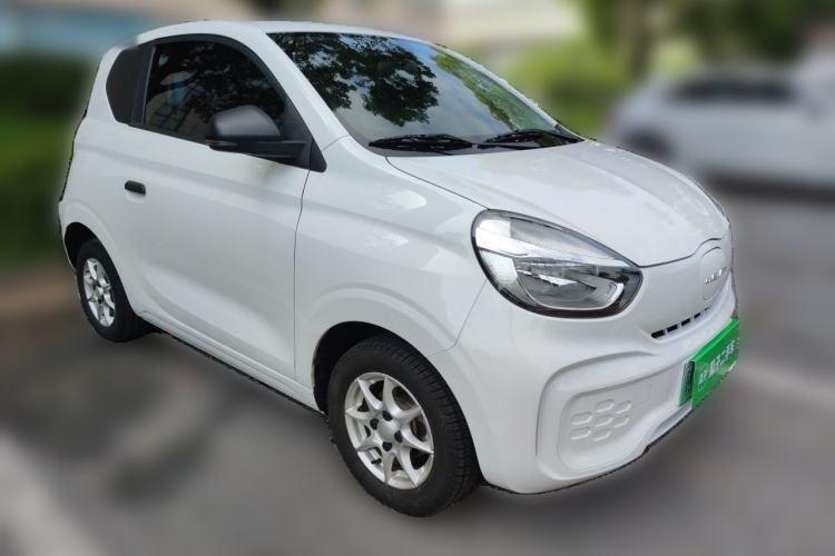 Used Roewe Clever 2022 311km QiQi BoBo Edition Front Right 45 Deg