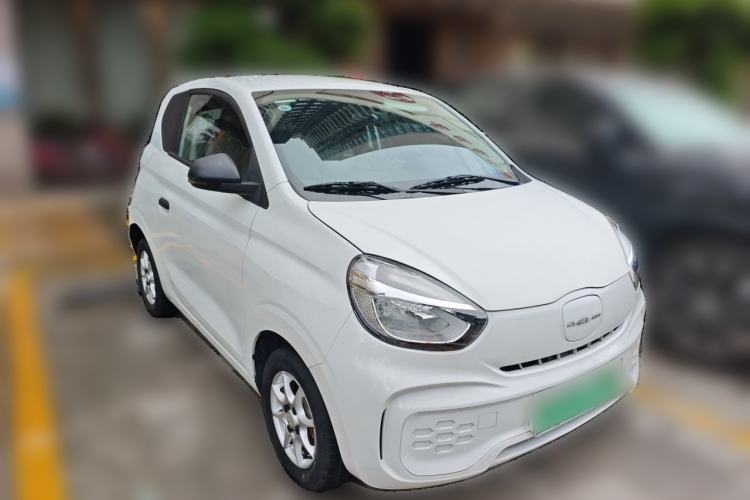 Used Roewe Clever 2022 311km QiQi BoBo Edition Front Right 45 Deg
