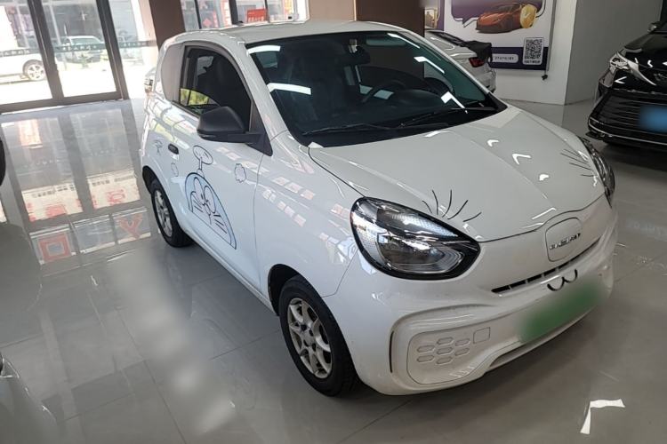 Used Roewe Clever 2022 311km QiQi BoBo Edition Front Right 45 Deg