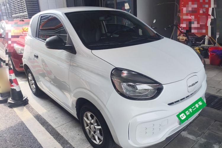 Used Roewe Clever 2022 311km QiQi BoBo Edition Front Right 45 Deg