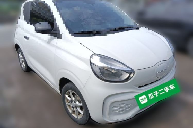 Used Roewe Clever 2022 311km QiQi BoBo Edition Front Right 45 Deg
