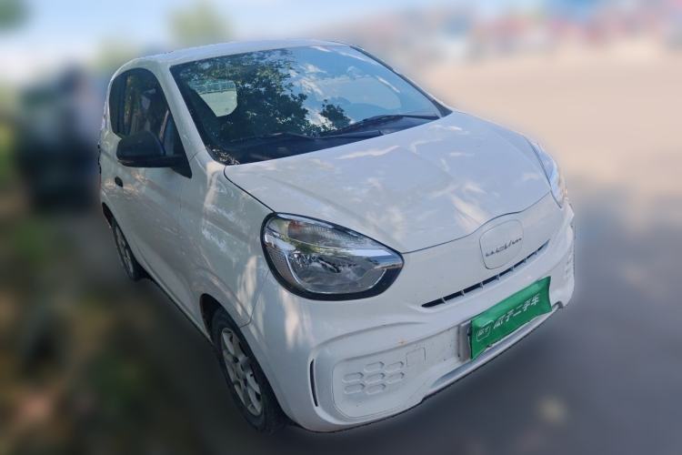 Used Roewe Clever 2022 311km QiQi BoBo Edition Front Right 45 Deg