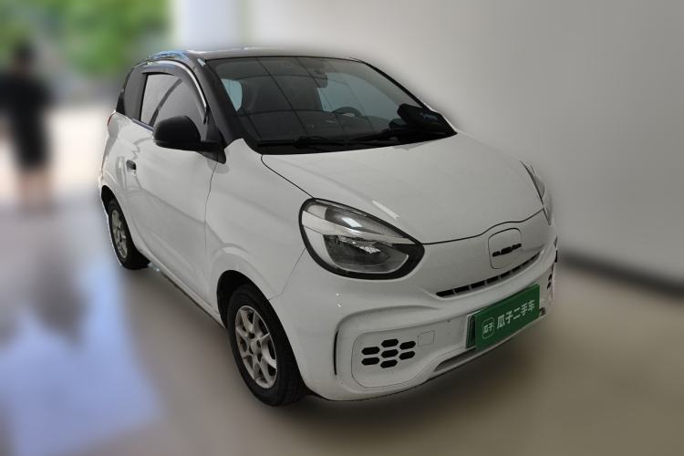 Used Roewe Clever 2022 311km QiQi BoBo Edition Front Right 45 Deg