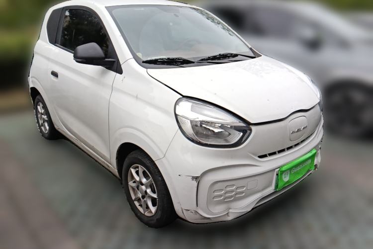 Used Roewe Clever 2022 311km QiQi BoBo Edition Front Right 45 Deg